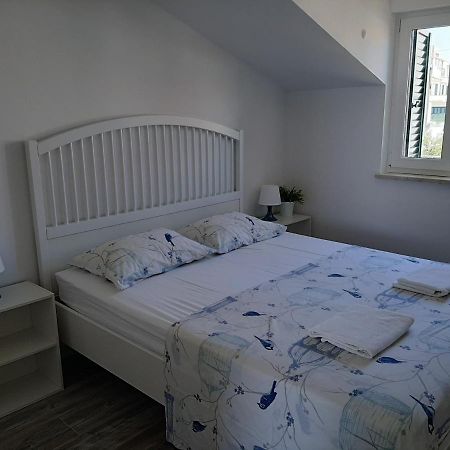 Apartment Bruna Stomorska Luaran gambar