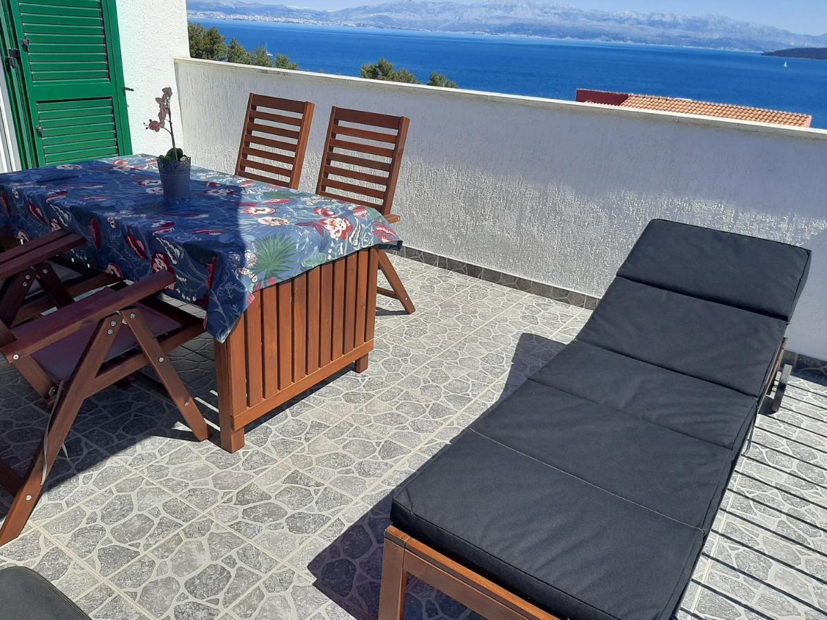 Apartment Bruna Stomorska Luaran gambar