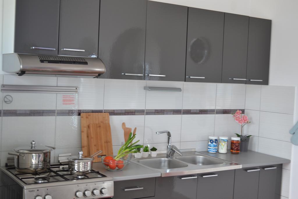 Apartment Bruna Stomorska Luaran gambar
